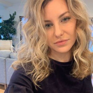 Meet your Posher, Alexsandra